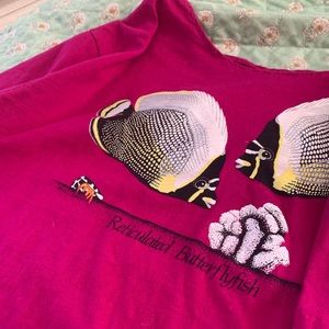 Hawai’i souvenir fish t-shirt